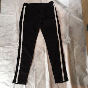 J BRAND BLACK WHITE SIDE PANEL BLACK DENIM JEANS NWOT size 28